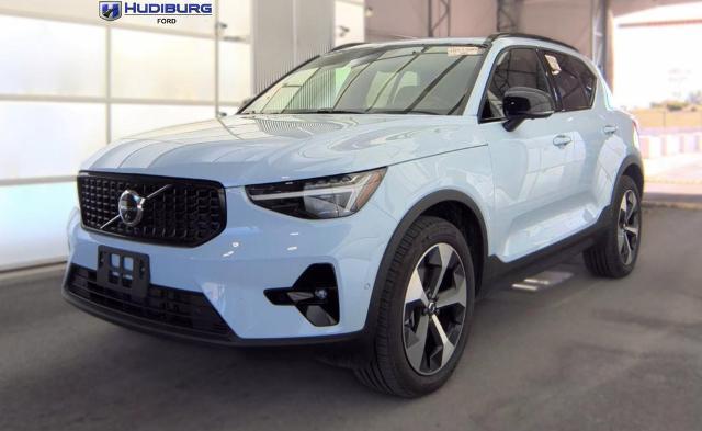 2026 Volvo XC40 - $33,455