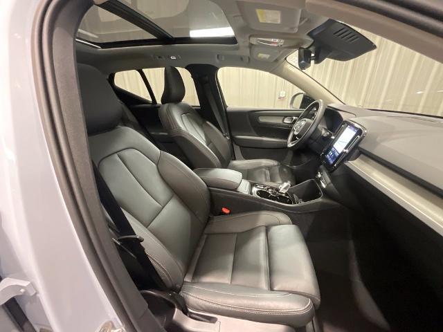 2026 Volvo XC40 - $33,455