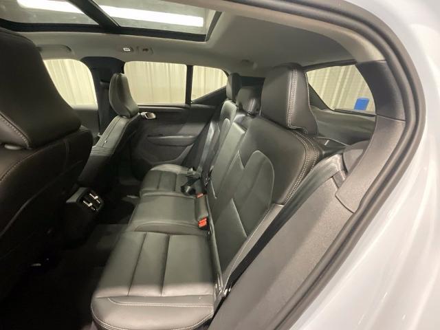2026 Volvo XC40 - $32,415