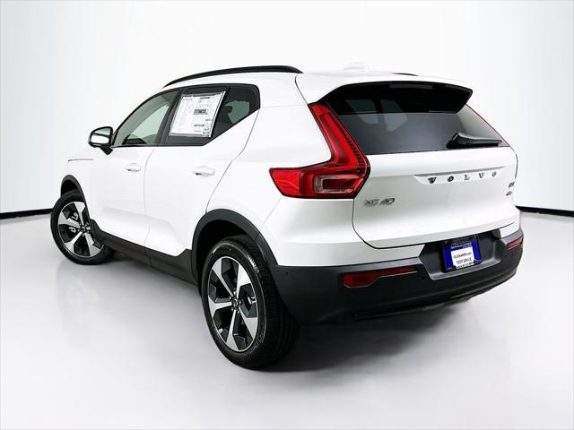 2026 Volvo XC40 - $43,337