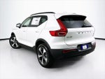 2026 XC40 Thumbnail 6