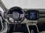 2026 XC40 Thumbnail 19