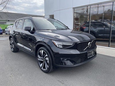 Photo of a 2025 Volvo XC40 AWD B5 Plus Dark Theme 4DR SUV for sale