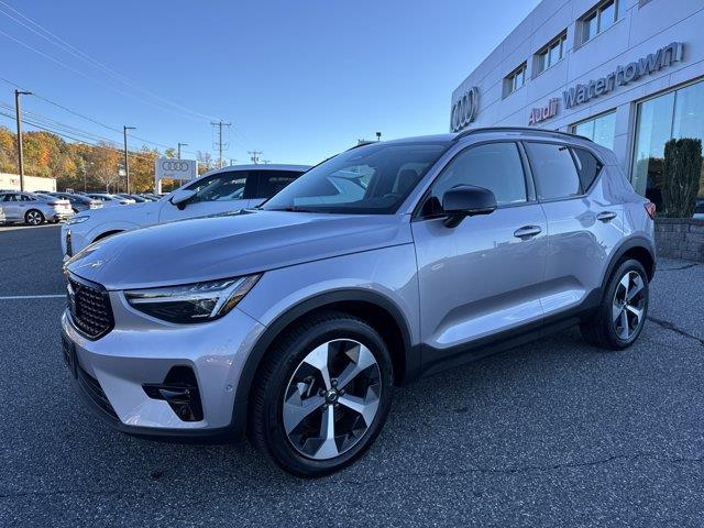 2026 Volvo XC40 - $34,799