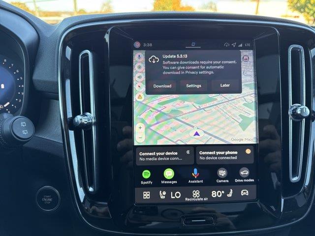 2026 Volvo XC40 - $34,799
