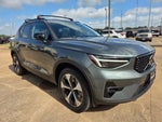 2026 XC40 Thumbnail 3