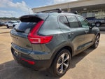 2026 XC40 Thumbnail 5