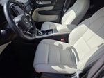 2026 XC40 Thumbnail 17