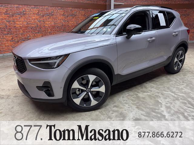 2026 Volvo XC40 - $37,010