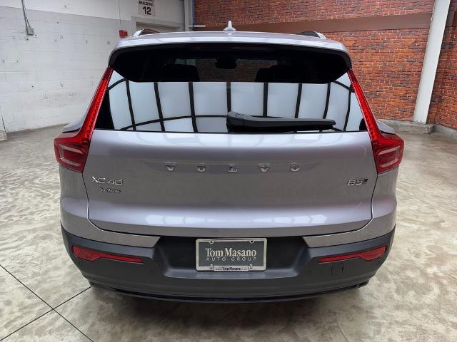 2026 Volvo XC40 - $37,010