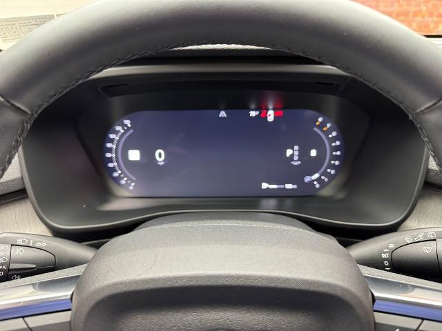 2026 Volvo XC40 - $37,010