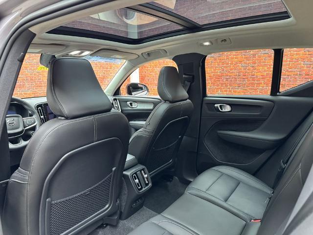 2026 Volvo XC40 - $37,010