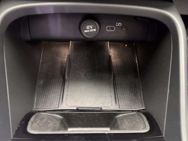 2026 Volvo XC40 - $36,510