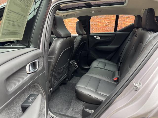 2026 Volvo XC40 - $36,510