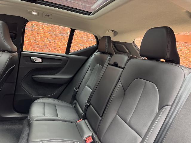 2026 Volvo XC40 - $36,510