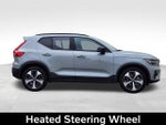 2025 XC40 Thumbnail 10