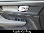 2025 XC40 Thumbnail 11
