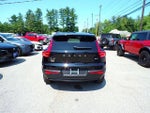 2025 XC40 Thumbnail 7