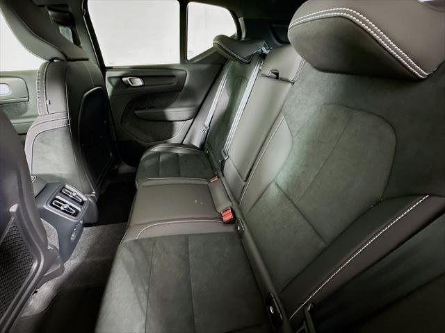 2026 Volvo XC40 - $52,130
