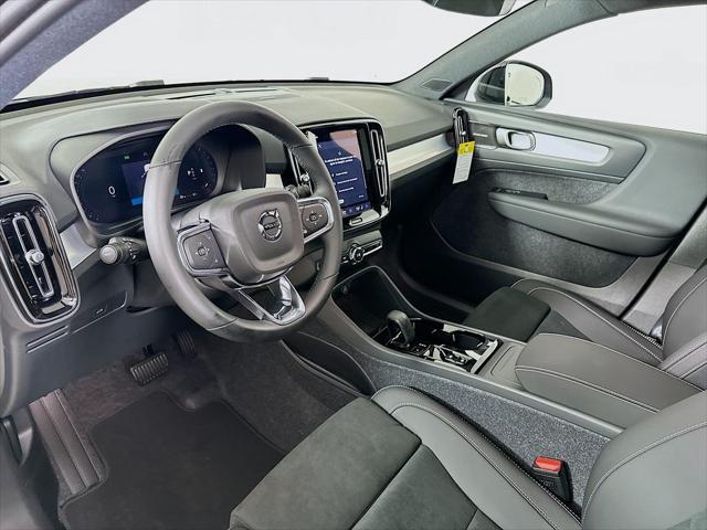 2026 Volvo XC40 - $52,130