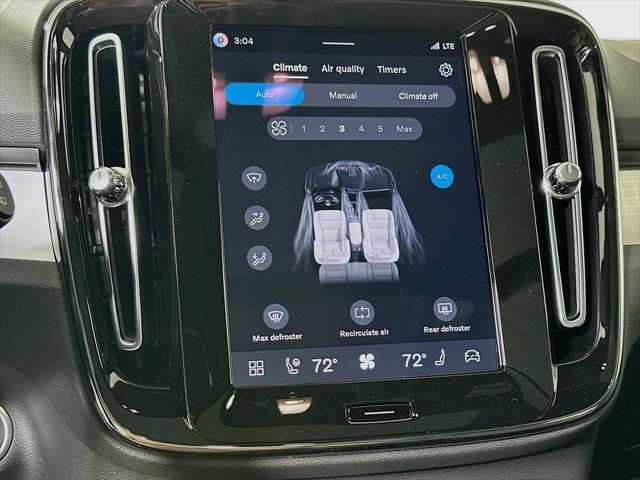 2026 Volvo XC40 - $52,130