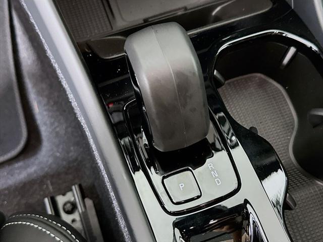 2026 Volvo XC40 - $52,130