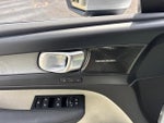 2024 XC40 Thumbnail 12