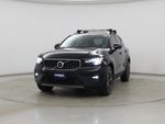2023 XC40 Thumbnail 4