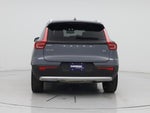 2023 XC40 Thumbnail 6
