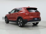2023 XC40 Thumbnail 2