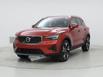 2023 XC40 Thumbnail 4