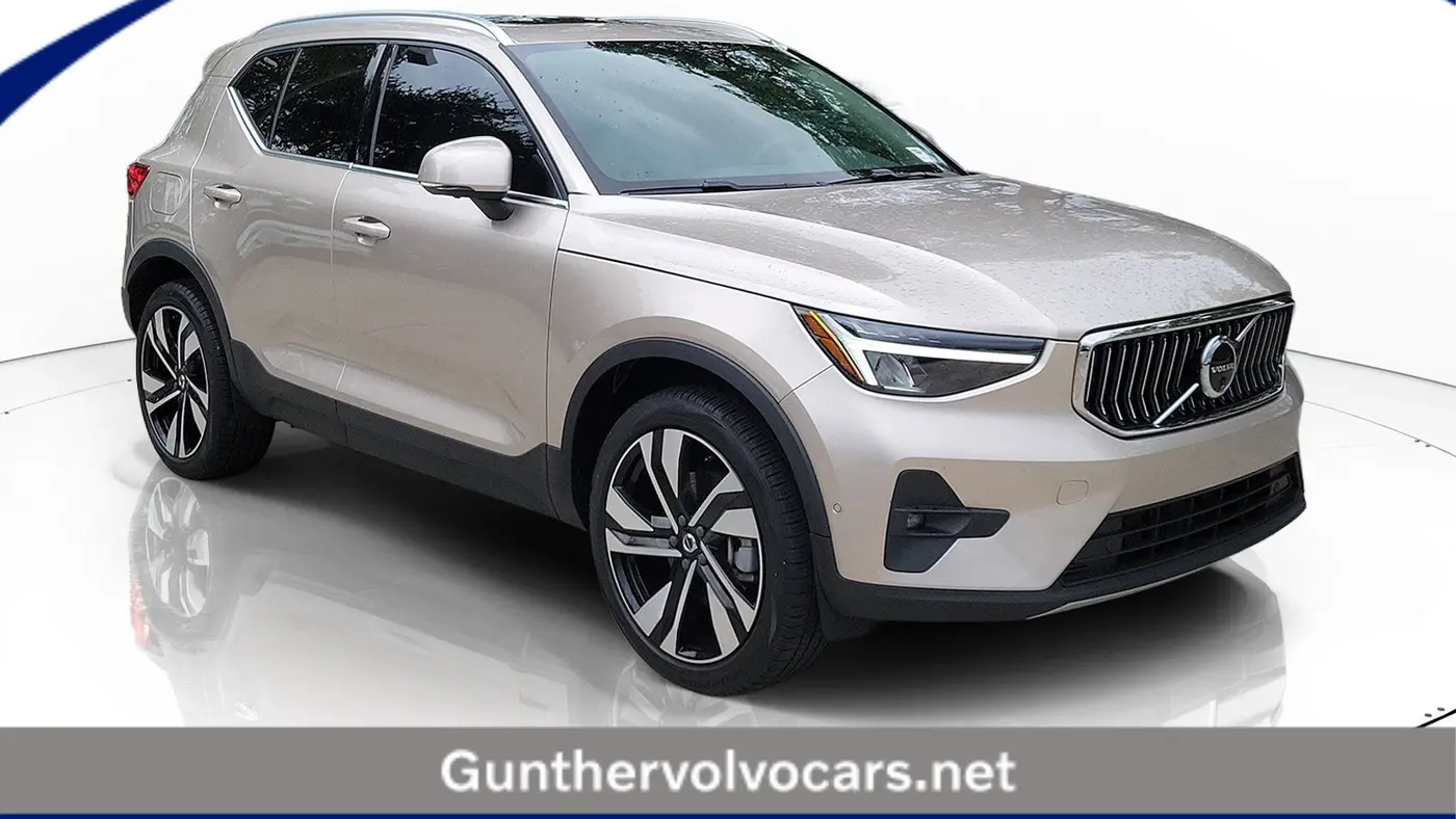 Preowned 2024 Volvo XC40 B5 Plus Bright Theme for Sale