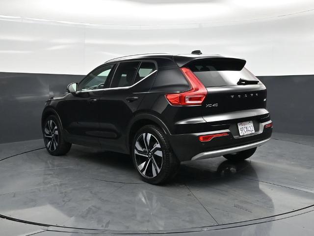 2025 Volvo XC40 - $29,585