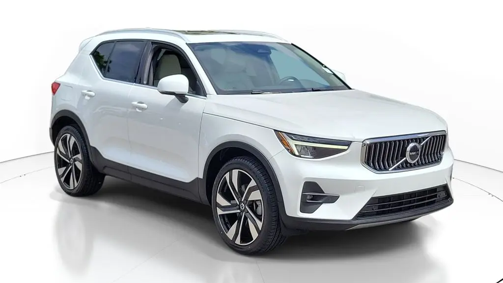 Preowned 2023 Volvo XC40 B5 Plus Bright Theme for Sale