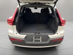 2025 XC40 Thumbnail 25