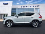 2025 XC40 Thumbnail 8