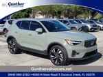 2023 XC40 Thumbnail 1