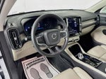 2023 XC40 Thumbnail 9