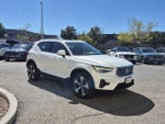 2024 XC40 Thumbnail 4