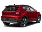 2024 XC40 Thumbnail 3