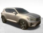 2023 XC40 Thumbnail 5
