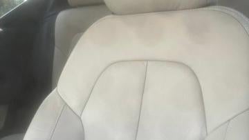 2023 Volvo XC40 B5 Plus Bright Theme