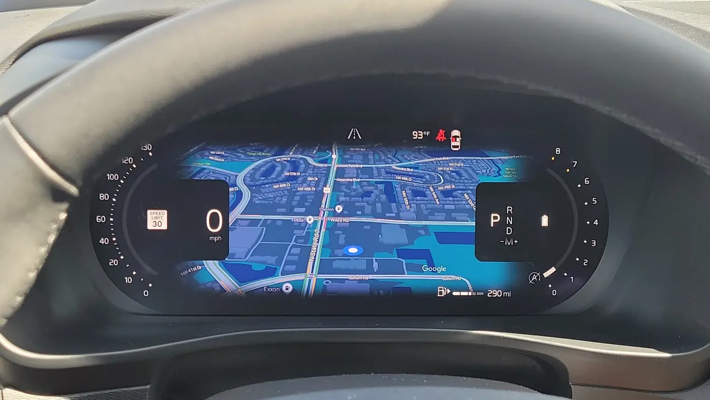 2024 Volvo XC40 B5 Plus Bright Theme