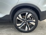 2023 XC40 Thumbnail 2