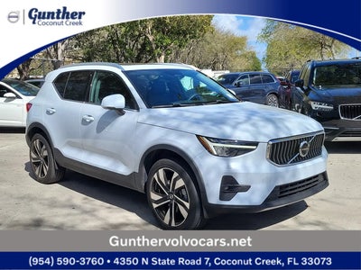 Photo of a 2024 Volvo XC40 AWD B5 Plus Bright Theme 4DR SUV for sale