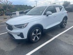 2024 XC40 Thumbnail 1