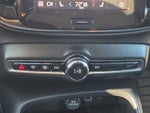 2024 XC40 Thumbnail 24