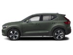2025 XC40 Thumbnail 2
