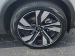 2024 XC40 Thumbnail 10