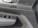 2024 XC40 Thumbnail 32